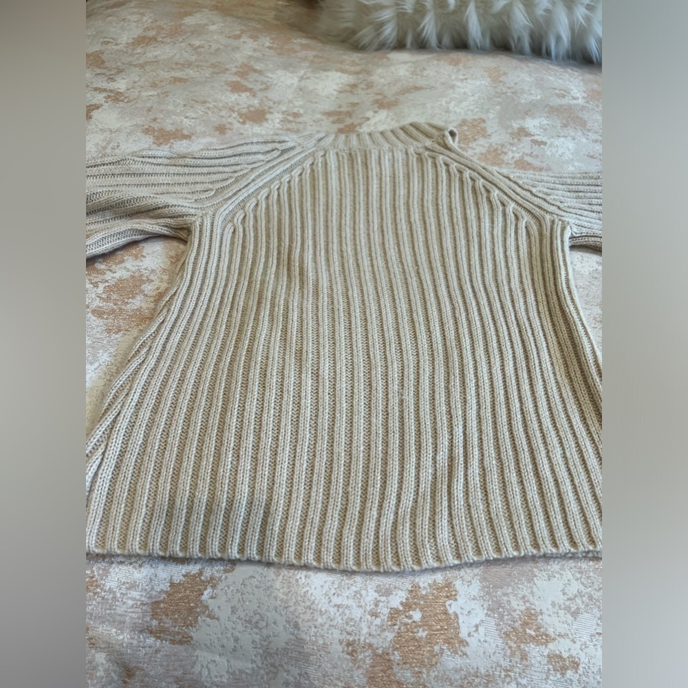 525 BEIGE RIBBED BRAIDED SLEEVE SWEATER WITH SHOULDER CUTOUT SIZE XS - Picture 8 of 11